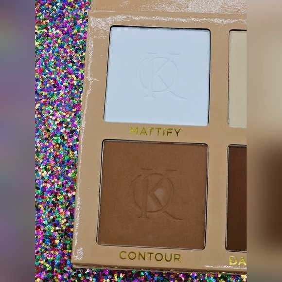 Kenia Ontiveros Beauty Set & Define Kit - Picture 8 of 10